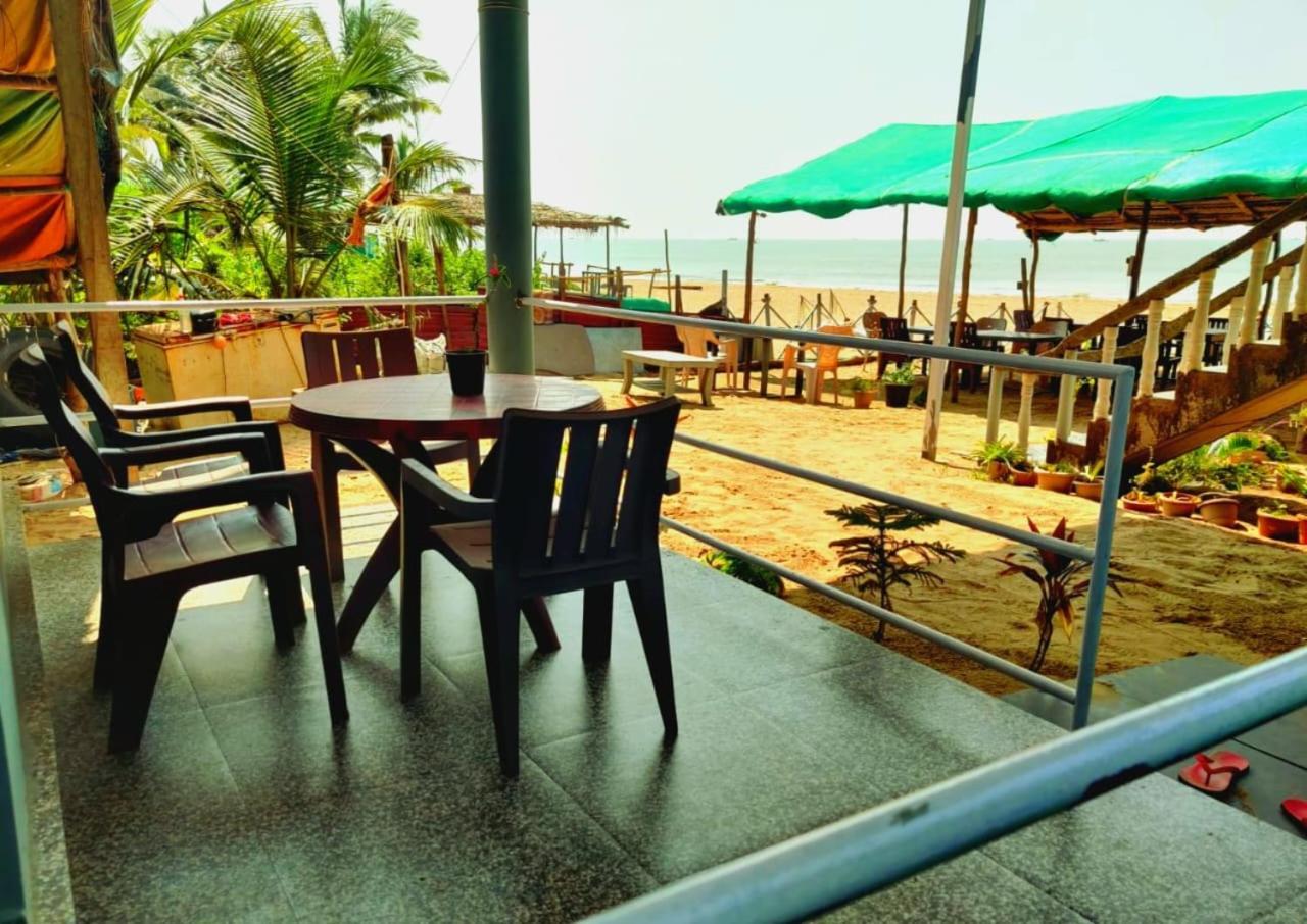 Gokarna Beach Stays By Tune Of Ocean Zimmer foto