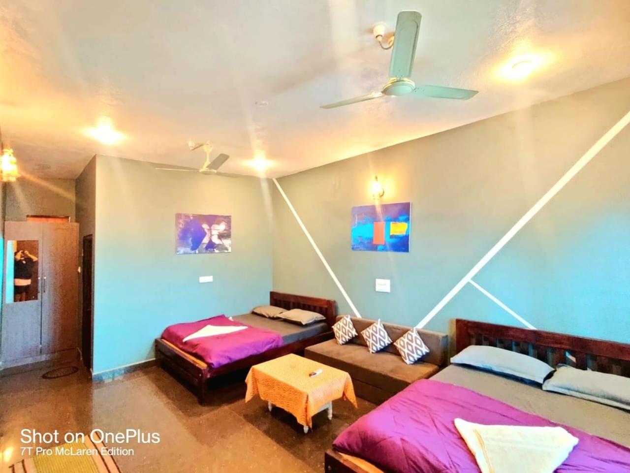 Gokarna Beach Stays By Tune Of Ocean Zimmer foto